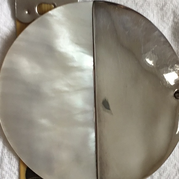 Necklace - Picture 2 of 2